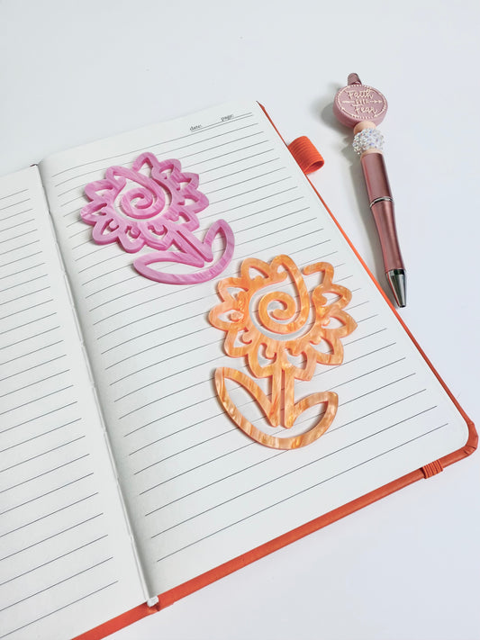 Flower Shaped Bookmark